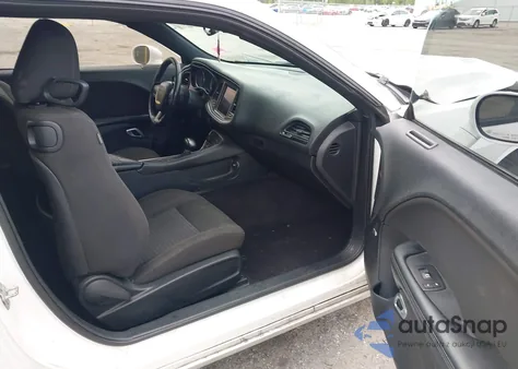 2017 Dodge Challenger R/T from USA, damaged, VIN 2C3CDZBT5HH640567